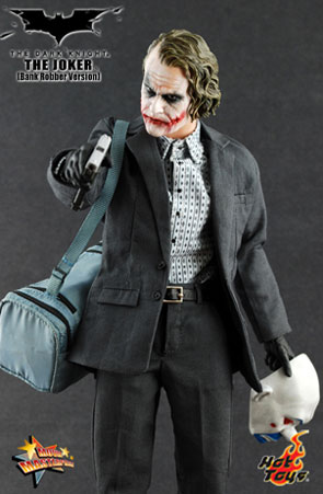 Hot Toys : The Dark Knight 1:6 Scale Bank Robber Joker action figure
